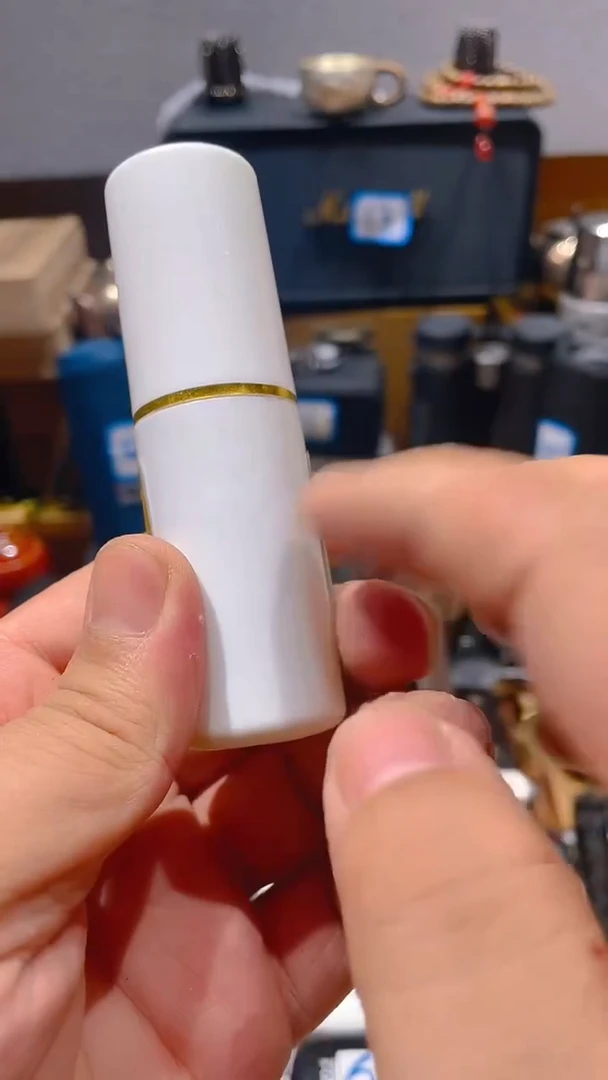 瓷片闪购商品 如图所示