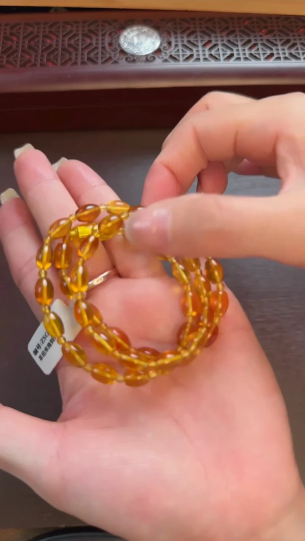 未镶嵌颈饰琥珀红茶珀米珠链