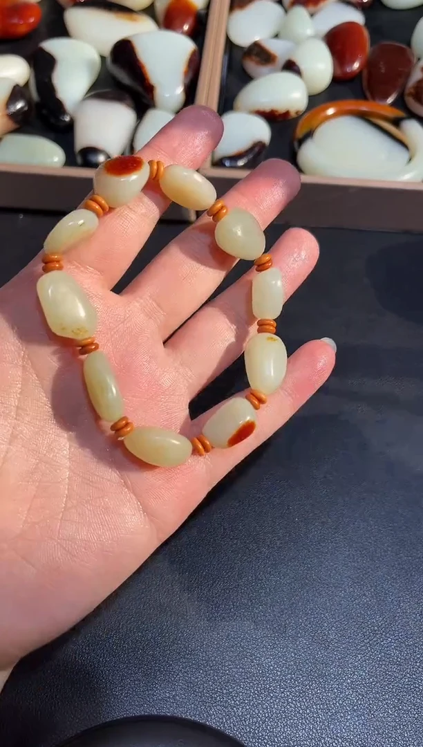 颈饰未镶嵌和田玉（子料）YL-DS-12.3-39