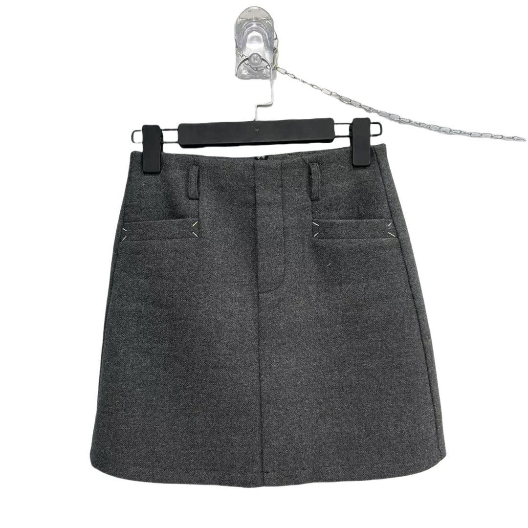 7781  口袋  细线装饰  百搭  简约  休闲  短裙