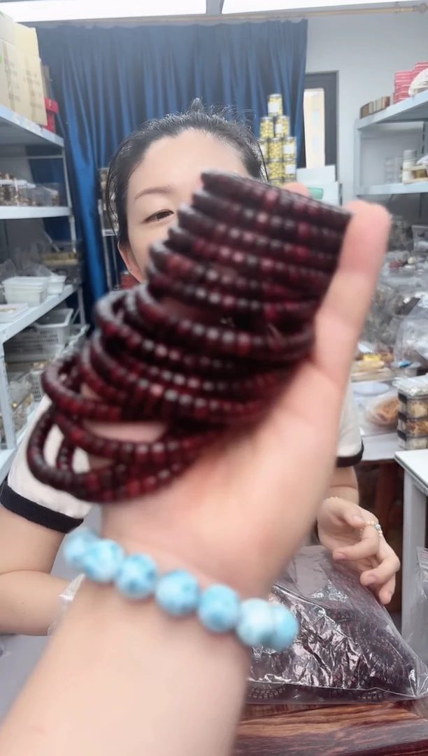 檀香紫檀（小叶紫檀）小叶紫檀药片单圈一条