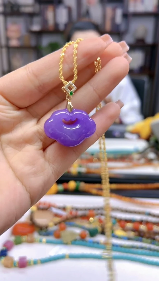 【闪购商品】翡翠吊坠(赠链)银S925镀金镶嵌D257