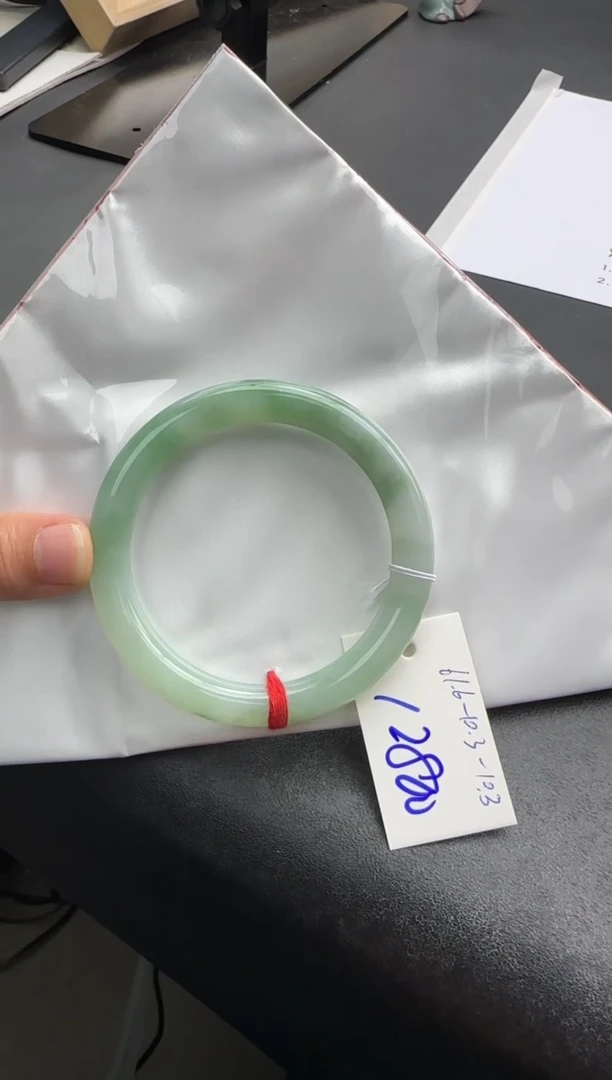 未镶嵌手镯翡翠WM11128-02