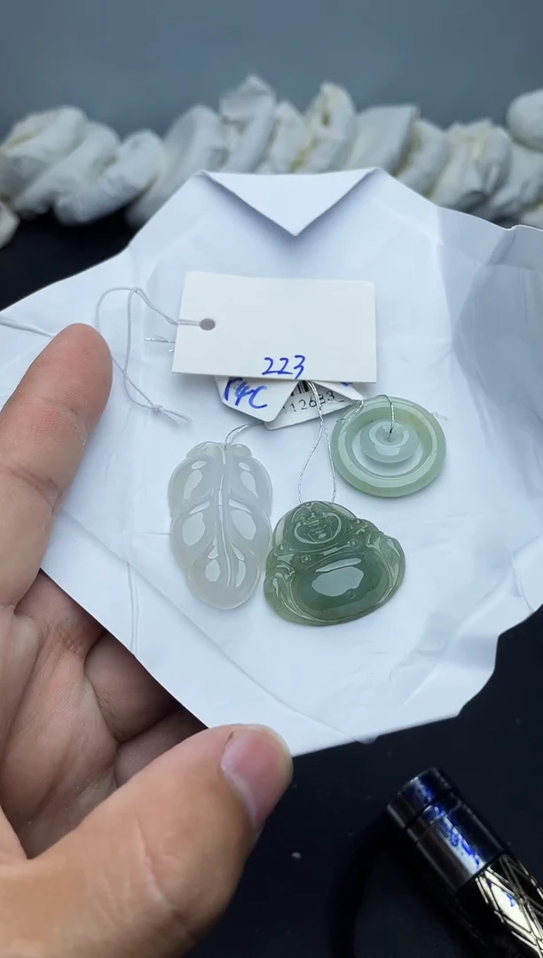 未镶嵌手镯翡翠223
