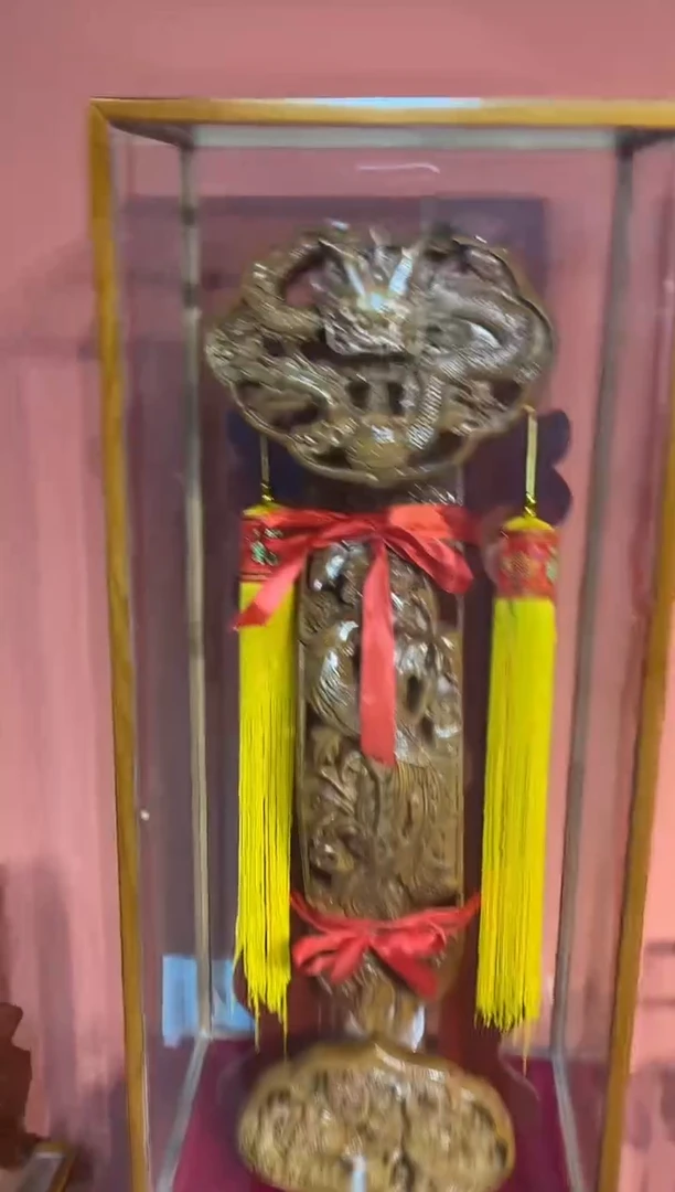 桃木木雕款总高60龙凤呈祥红木底座