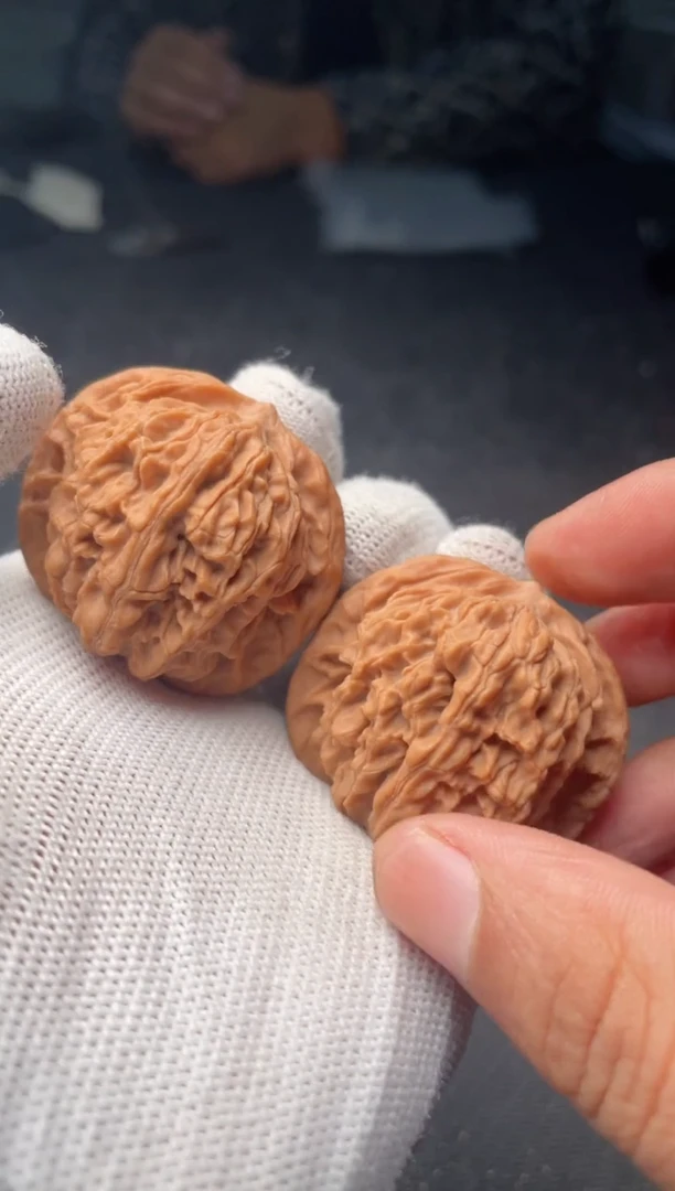 把件文玩核桃a157  盘龙纹 42尺