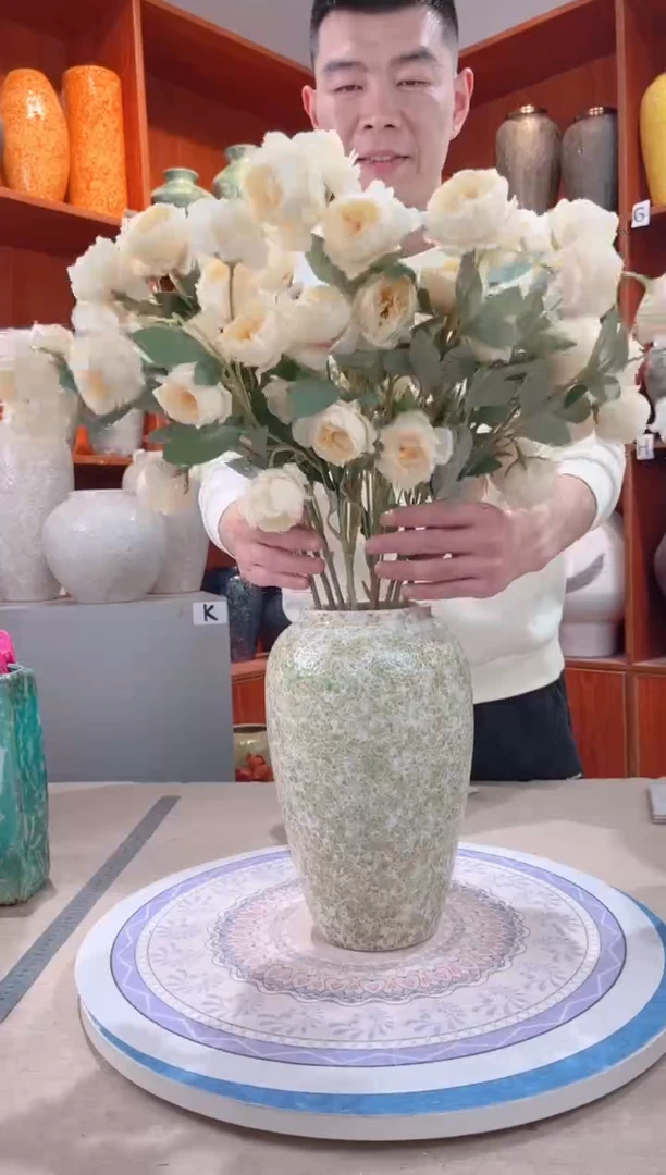 【闪购商品】瓶 陶瓷花瓶 无花春意盎然 中号