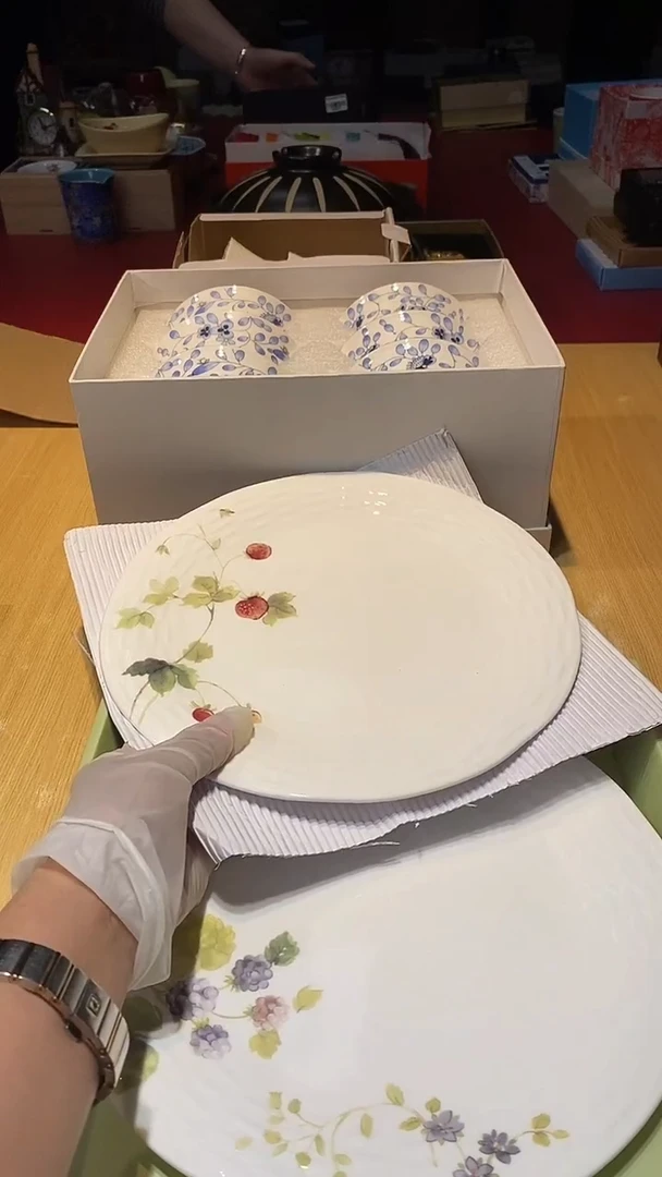 瓷片生活的本意是开心啊@@1