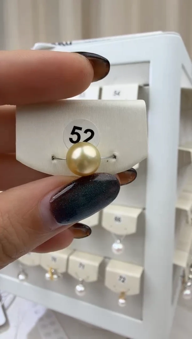 未镶嵌吊坠(赠链)海水珍珠8-9mm金珠路路通