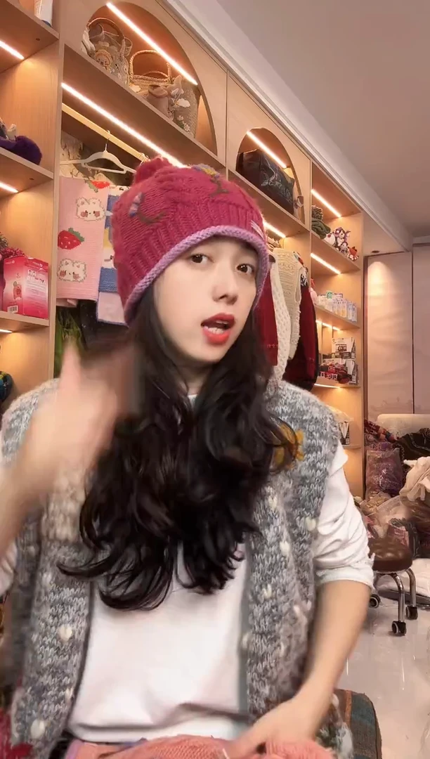 羊毛美利奴杨梅色针织帽