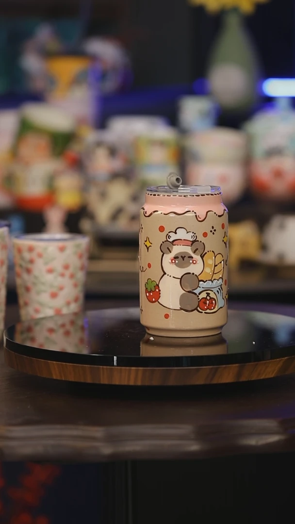 【闪购商品】摆件景德镇釉下彩绘设计师款式陶瓷