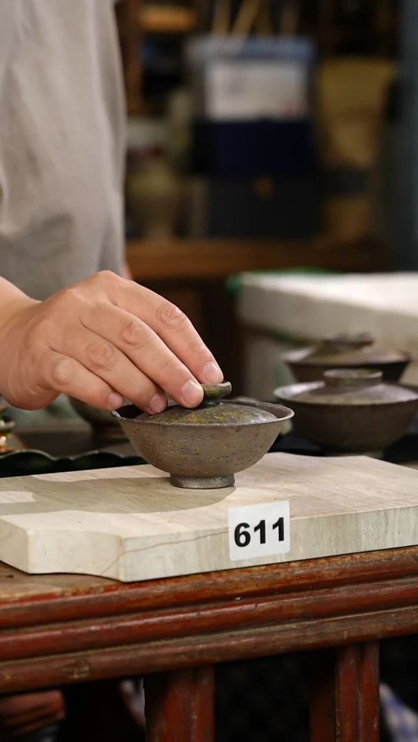 瓷片见山北野见山北野