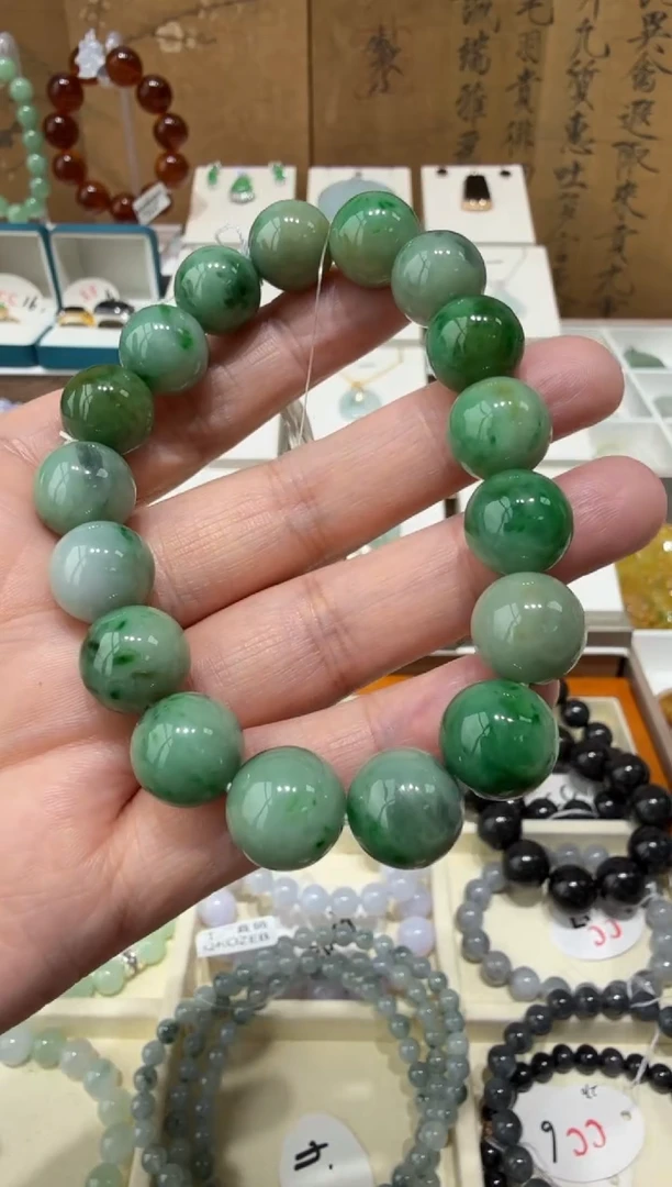 未镶嵌挂件翡翠A货翡翠多样性孤品