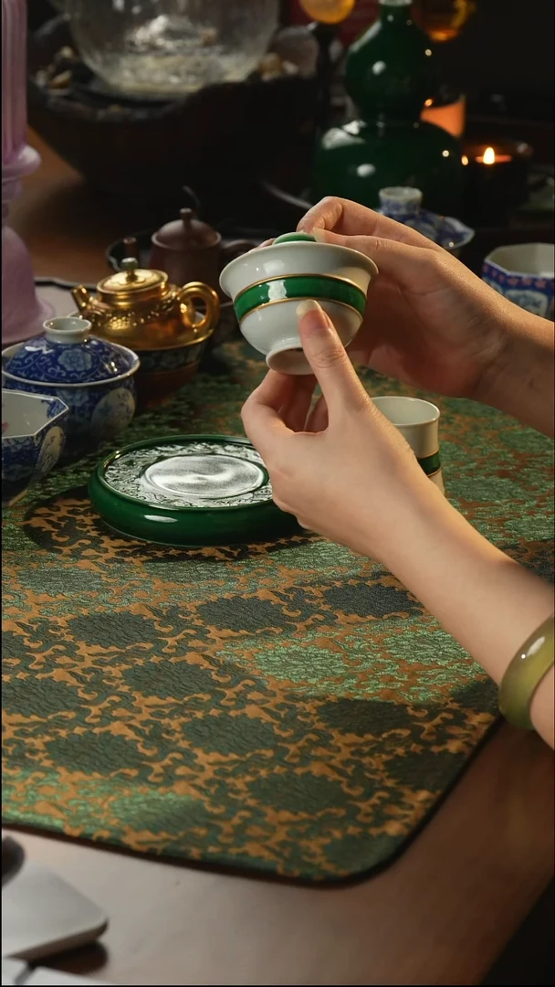 瓷片瓷唐里
