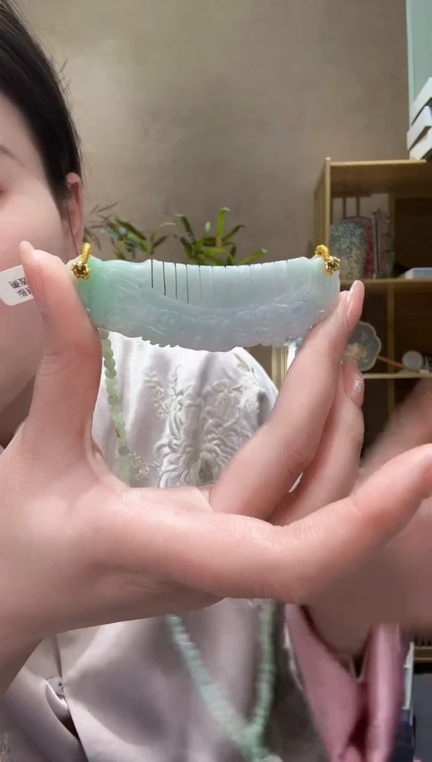 【闪购商品】翡翠颈饰未镶嵌吊坠