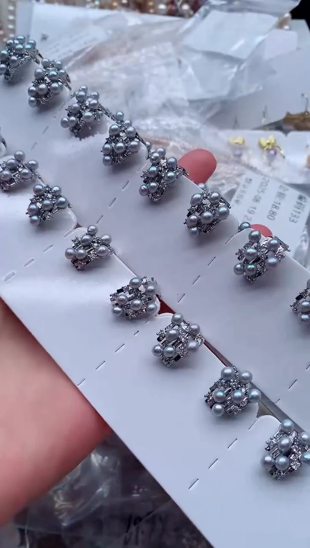 合金淡水珍珠耳饰多样性发其一，非无暇