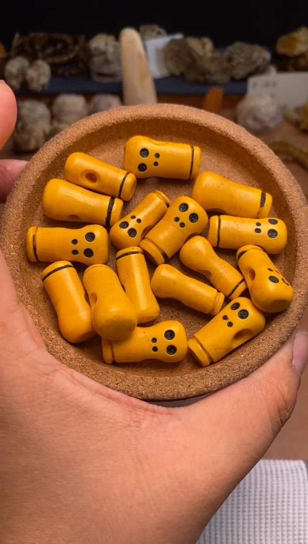 其他牛骨杂件81-料器阿呆三通