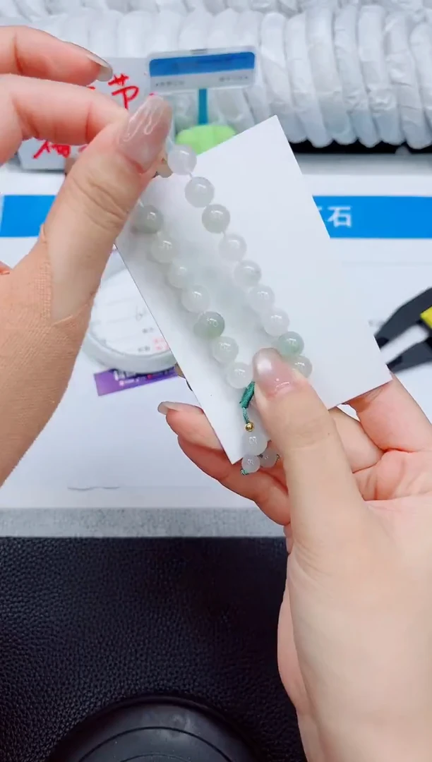 石英质玉手镯未镶嵌手串