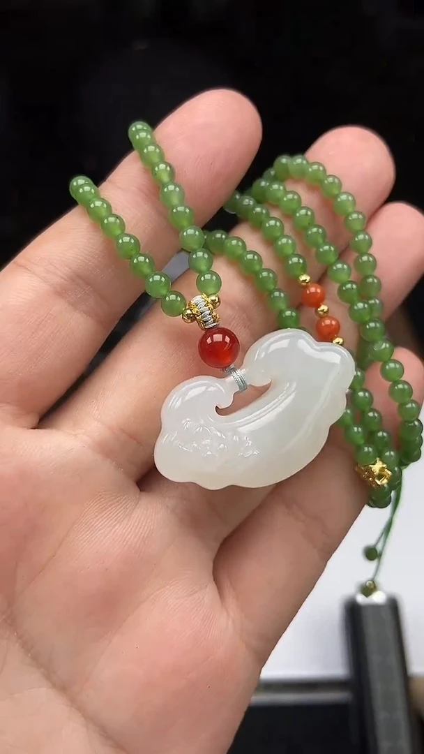 定制和田玉天然和田玉拍一发一