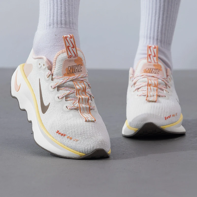 NIKE耐克女鞋2025春季新款Motiva缓震户外休闲运动鞋跑步鞋HV5988