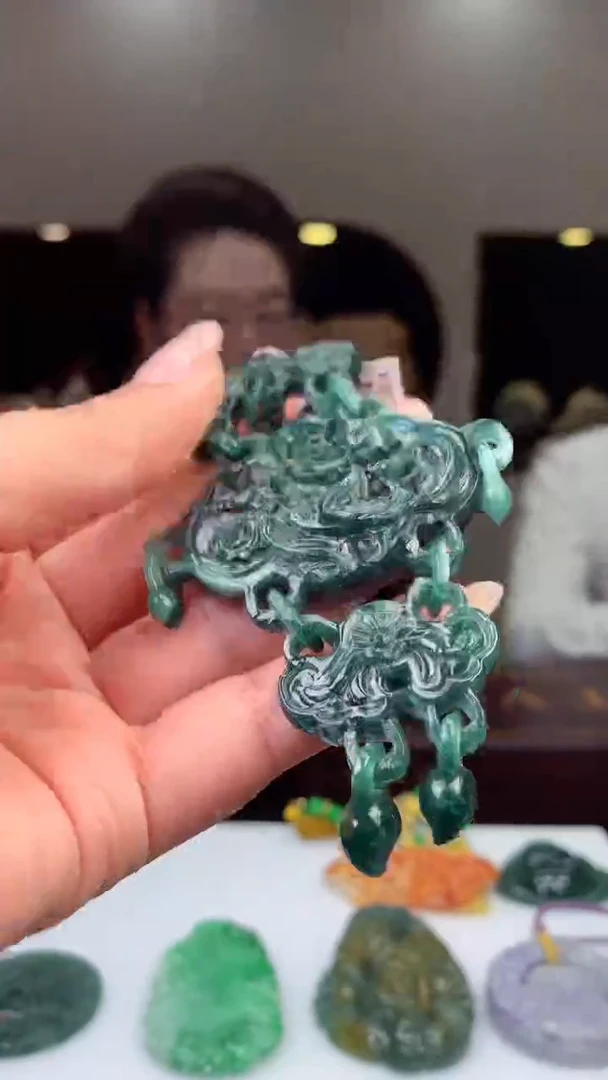 【闪购商品】定制翡翠未镶嵌天然A货翡翠（拍一发一）