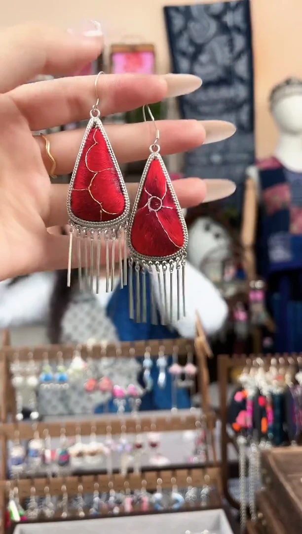 织绣民族风非遗老绣饰品220