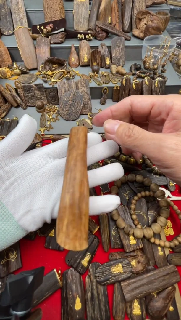 沉香吊坠沉香吊坠700