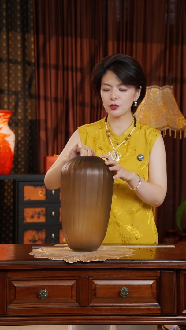 琉璃手工艺品磨刻--微瑕