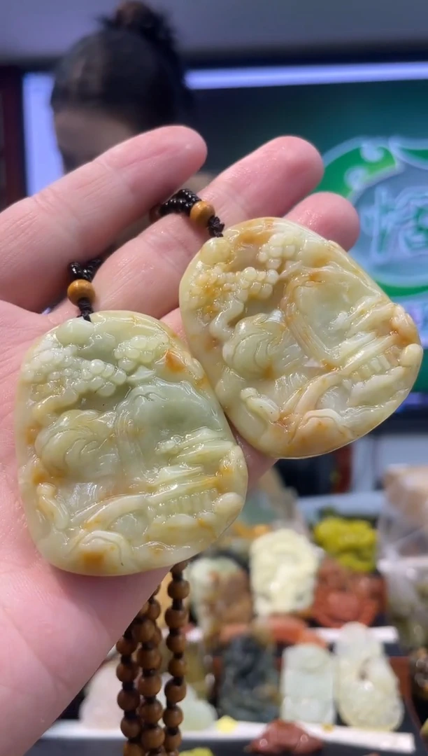 【闪购商品】岫玉吊坠未镶嵌·多样性发货*拍一发一