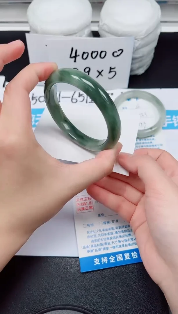 【闪购商品】石英质玉手镯未镶嵌G27-60.2