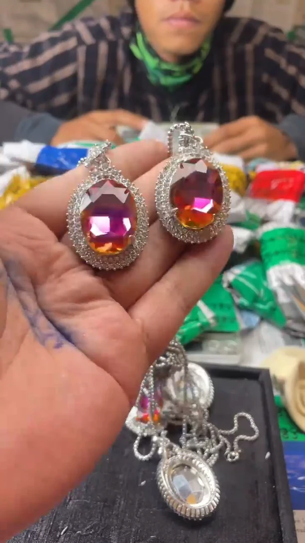 林子收货时尚吊坠DW400