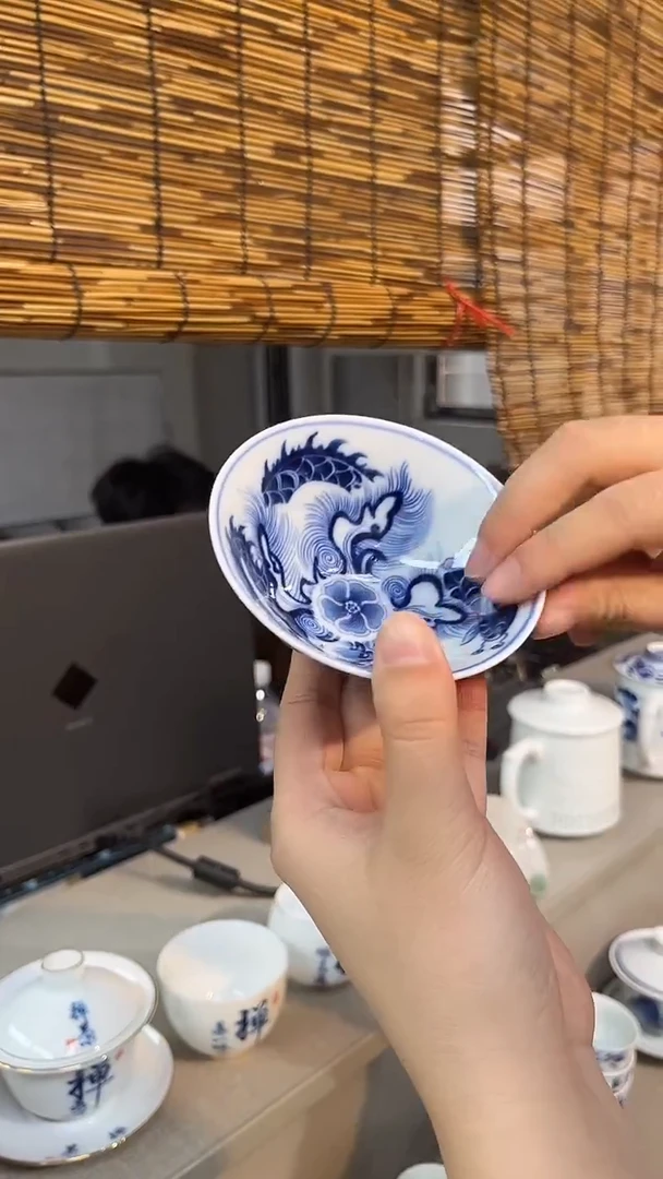 景德镇高温瓷鱼化龙斗笠