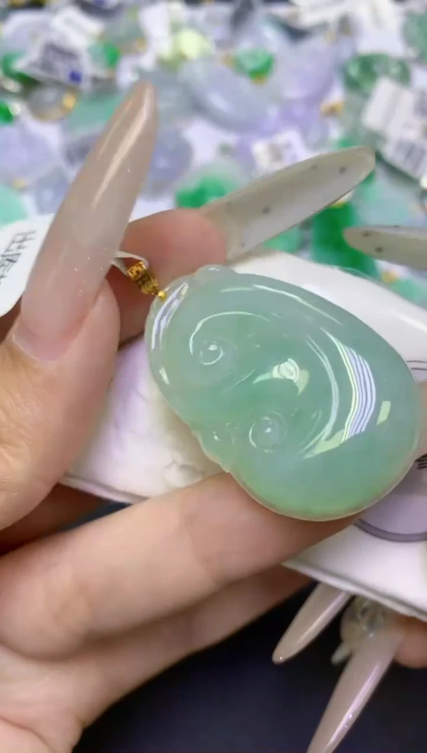 颈饰18K金镶嵌翡翠天然缅甸翡翠A货百元以上9元证书费自理