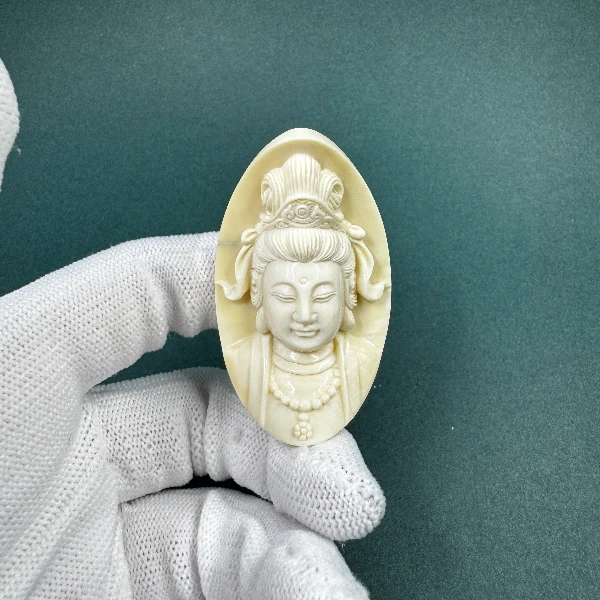 E6576天然猛犸牙雕刻件（文殊） 支持鉴定 假一罚四