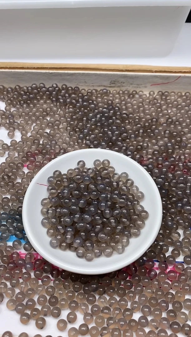 玛瑙/玉髓散珠未镶嵌B219 烟灰玛瑙6mm60个15元