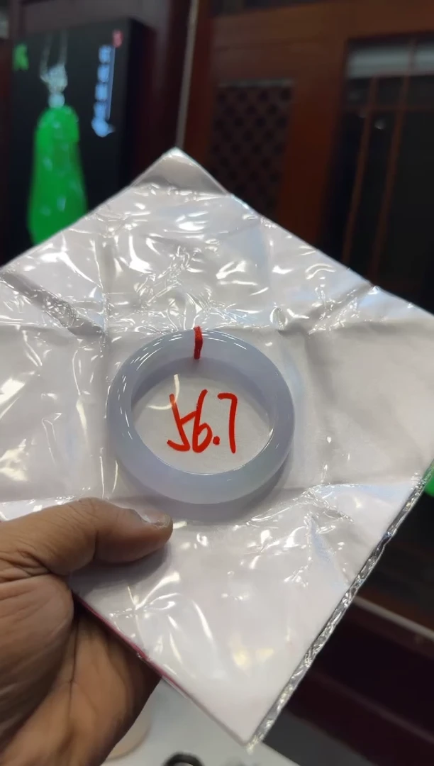 未镶嵌手镯翡翠手镯