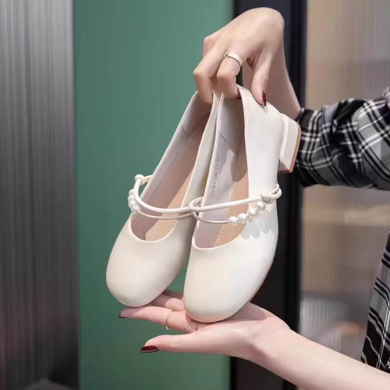 【头层羊皮】【老彭同学】玛丽珍中跟单鞋女82-208