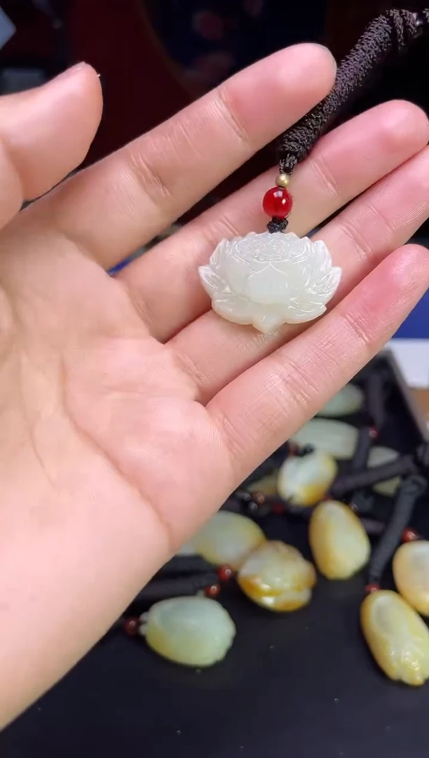 颈饰未镶嵌和田玉123