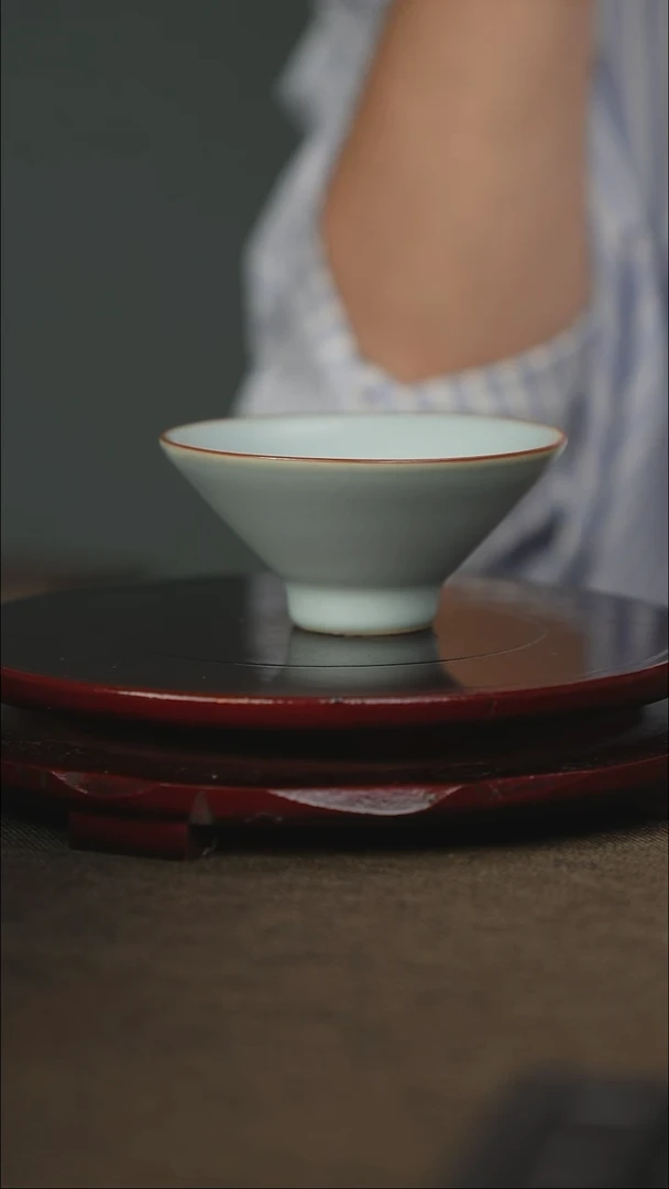 微微瑕 小斗笠 无底款