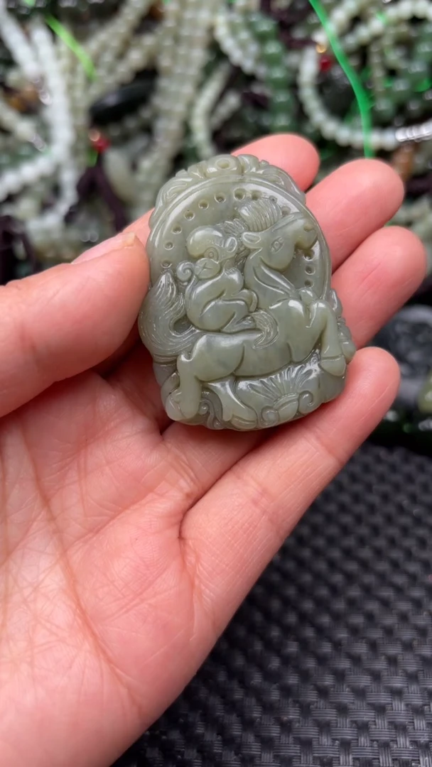 【闪购商品】和田玉颈饰未镶嵌1