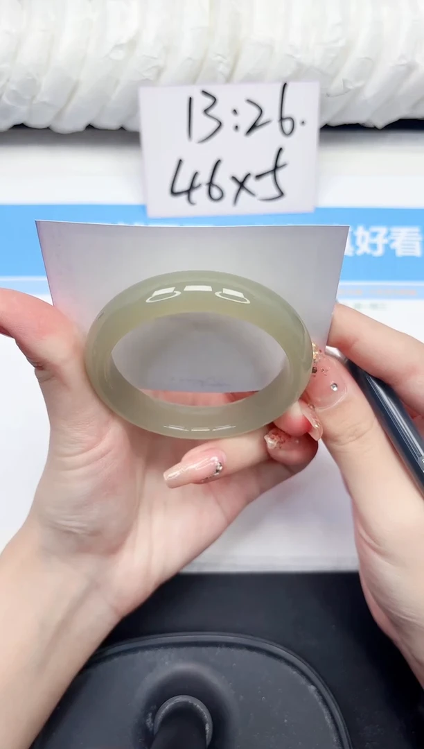 未镶嵌手镯石英质玉5-58