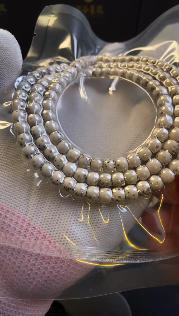 手串星月菩提6*5正月骨瓷白半壁大留白108