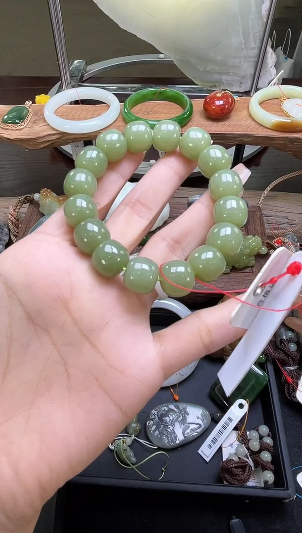 手串未镶嵌和田玉卡13若羌青黄口老型 9009063