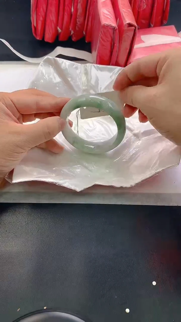 未镶嵌手镯翡翠218