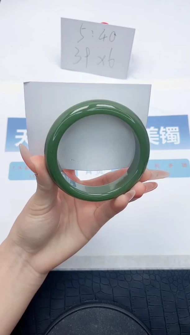 【闪购商品】石英质玉手镯未镶嵌D15-60