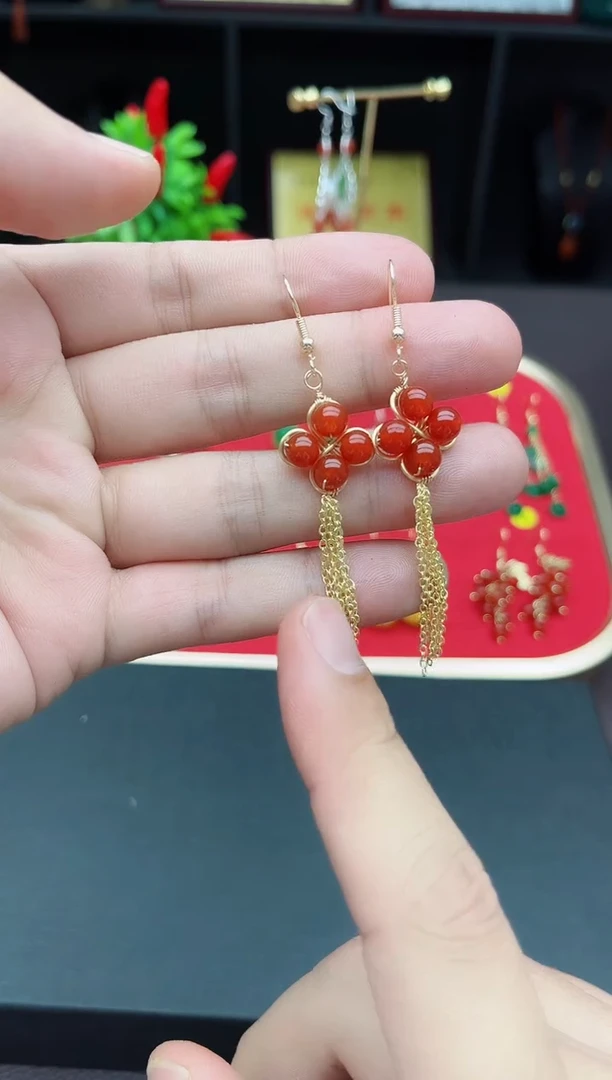 【闪购商品】南红玛瑙耳饰银S925镶嵌中国结红