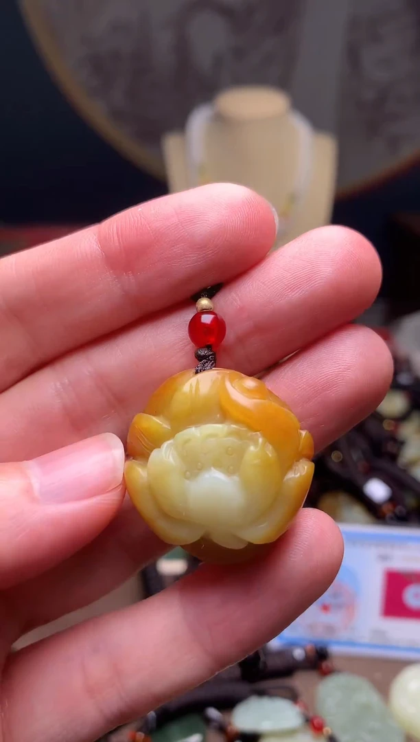 颈饰未镶嵌和田玉新疆料青海料清水和田玉吊坠