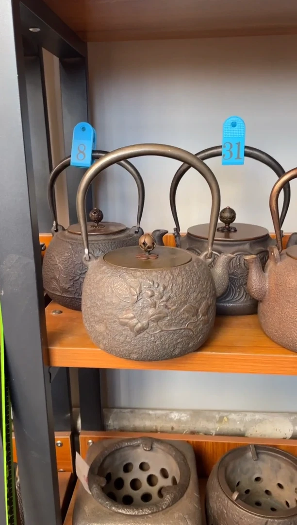 0000000000000000铁壶