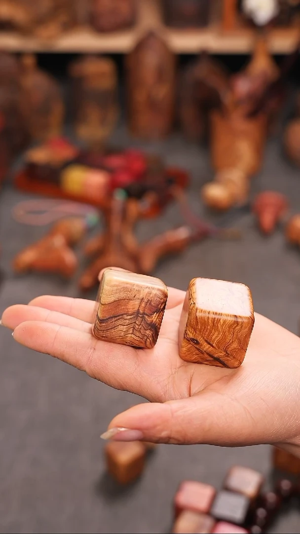 非洲檀香无事牌穿**线鬼柳