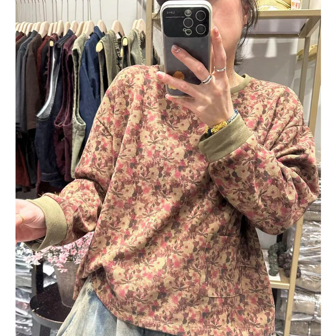 097102小碎花圆领卫衣